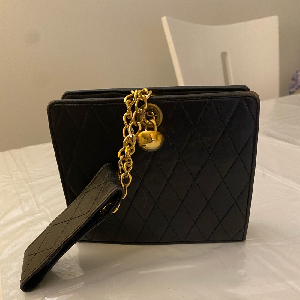 Black Leather Clutch - Cuir Veritable